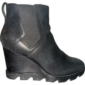 Sorel Joan Uptown™ Leather Chelsea Boot Size 8